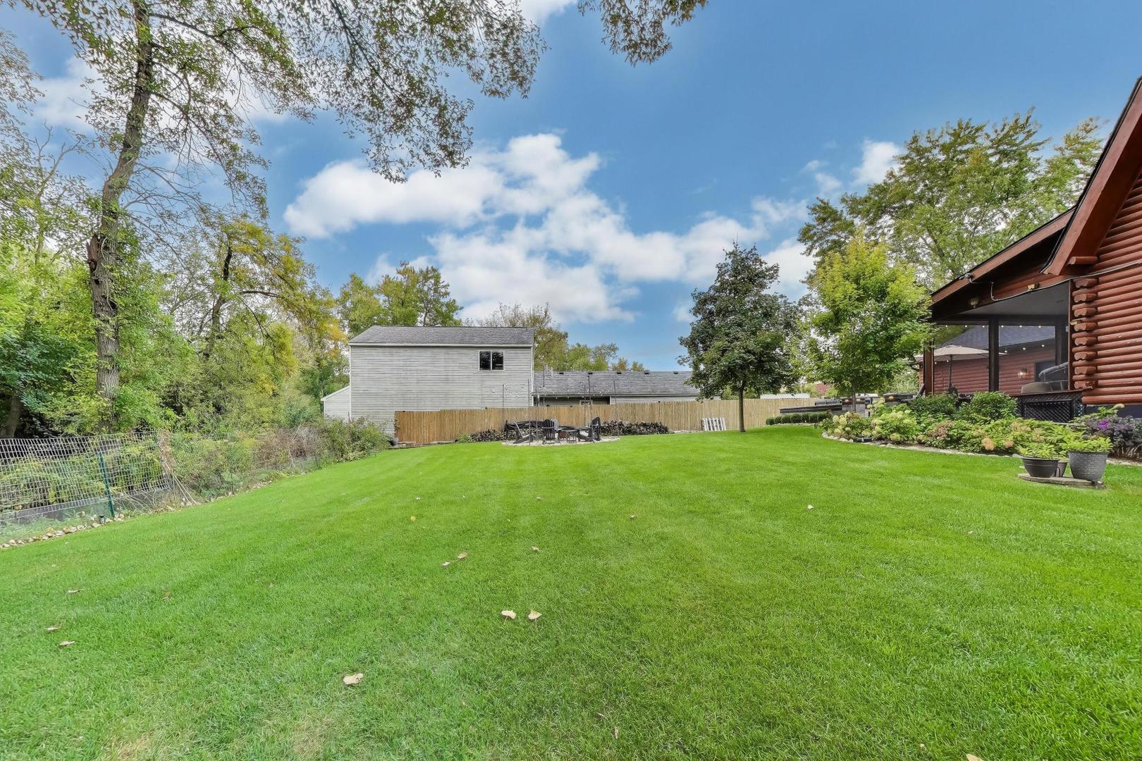 20473 North Plum Grove Road Palatine, IL 60074 - Photo 37 of 42