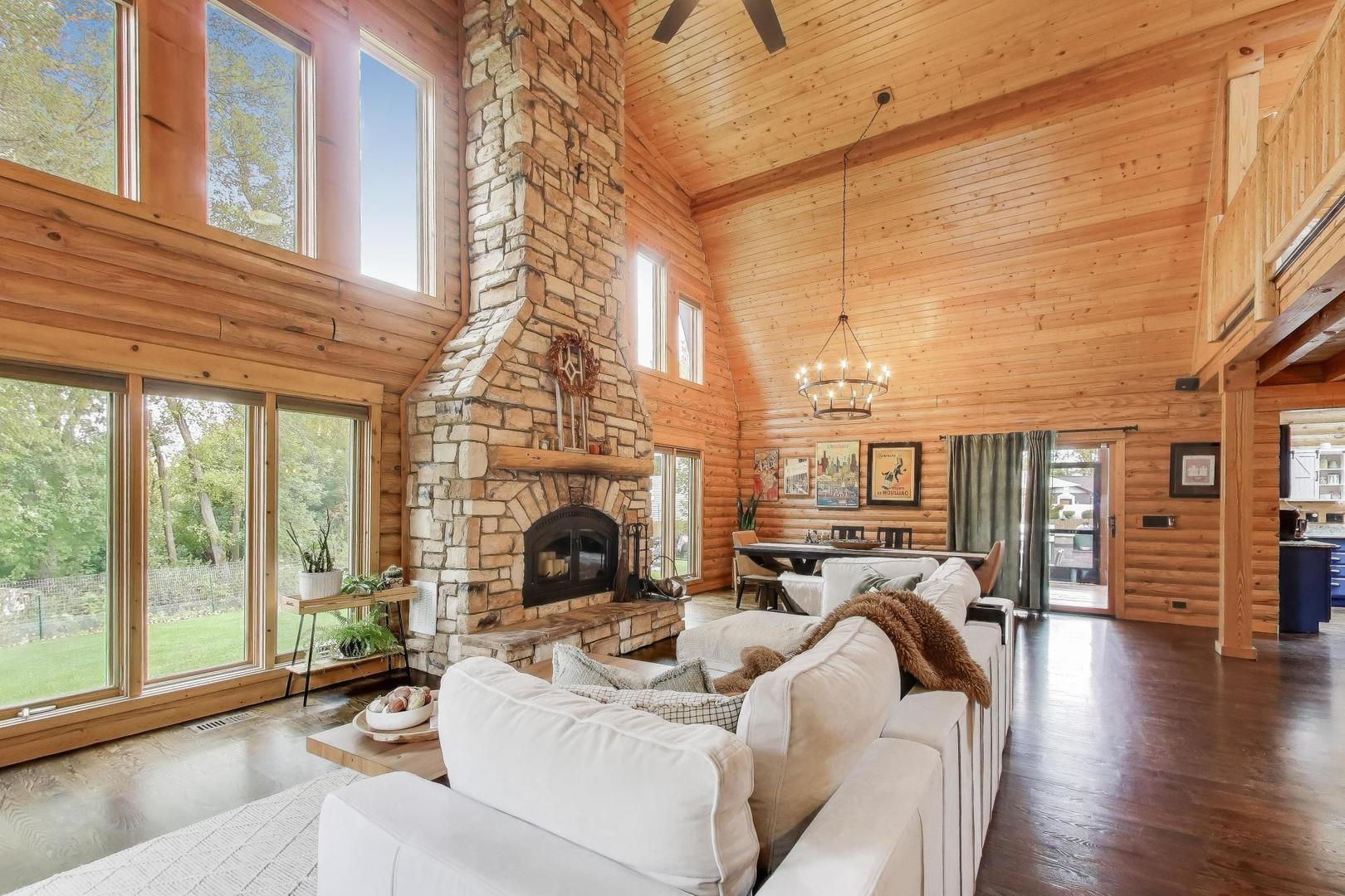 20473 North Plum Grove Road Palatine, IL 60074 - Photo 6 of 42