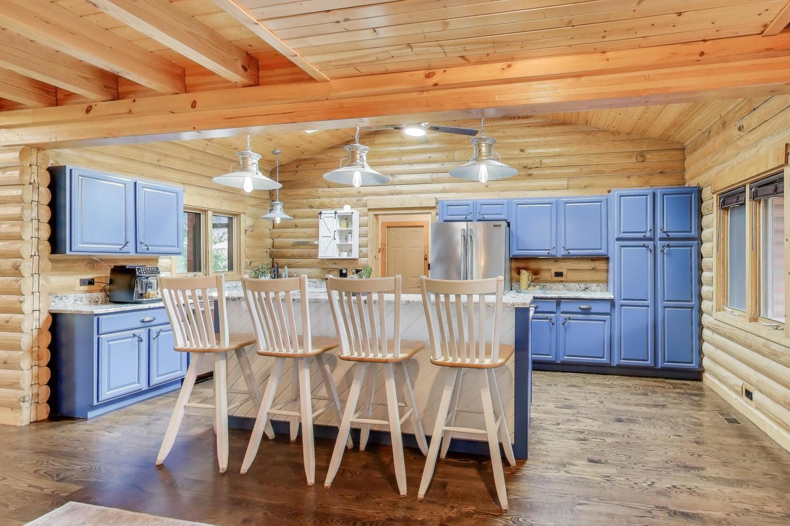 20473 North Plum Grove Road Palatine, IL 60074 - Photo 10 of 42