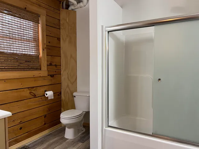 $1,400 | 25 Southmayd Road, Unit 2, Campton, NH 03223