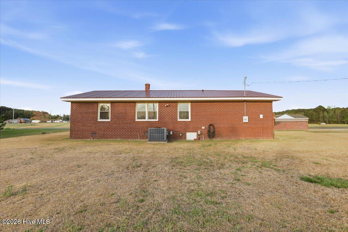 6353 Buffalo Road Selma, NC 27576 - Photo 5 of 26 05-6353 Buffalo Rd-5