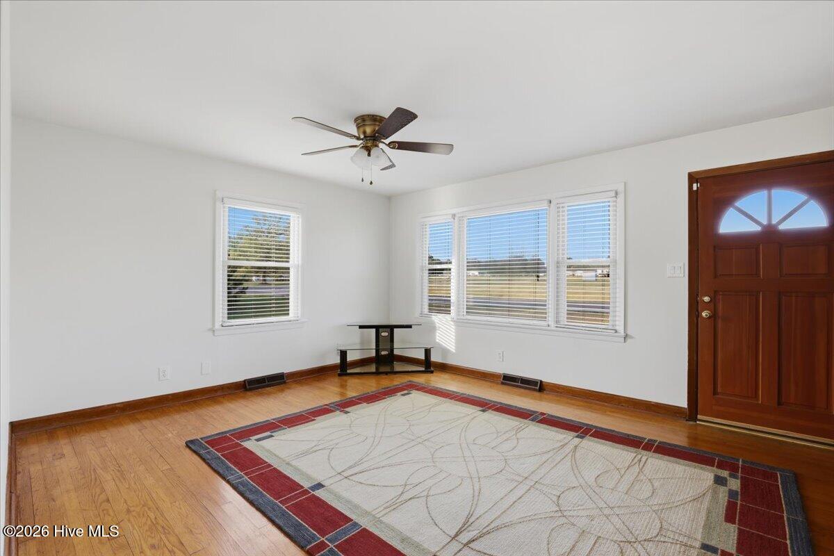 6353 Buffalo Road Selma, NC 27576 - Photo 9 of 26 09-6353 Buffalo Rd-9