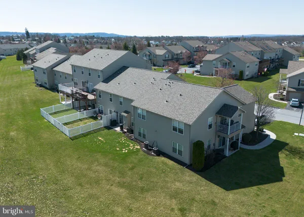 $375,000 | 232 Osprey Lane, Hummelstown, PA 17036