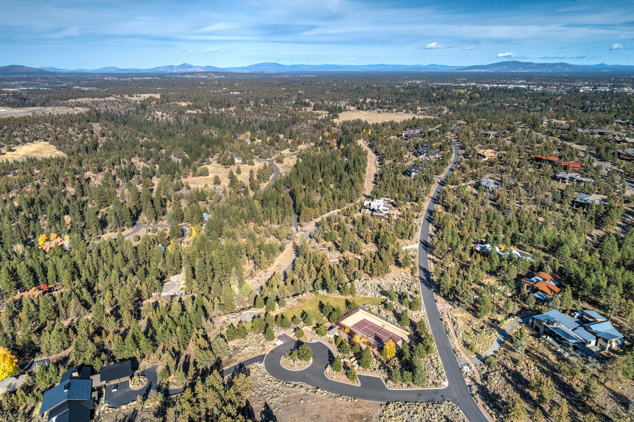 1825 Northwest Wild Rye Circle Bend, OR 97703 - Photo 26 of 34 Amenities - North Rim - one-time-use-23