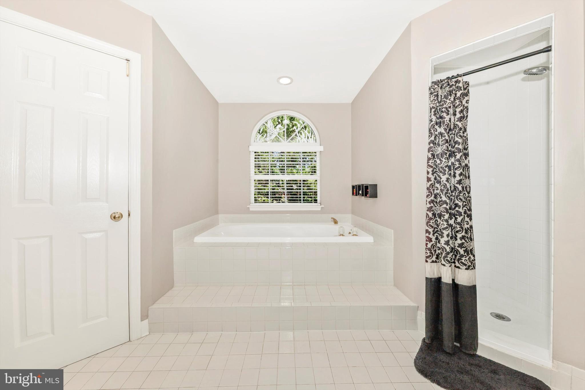 6332 Spring Forest Road Frederick, MD 21701 - Photo 21 of 56 Primary Bathroom