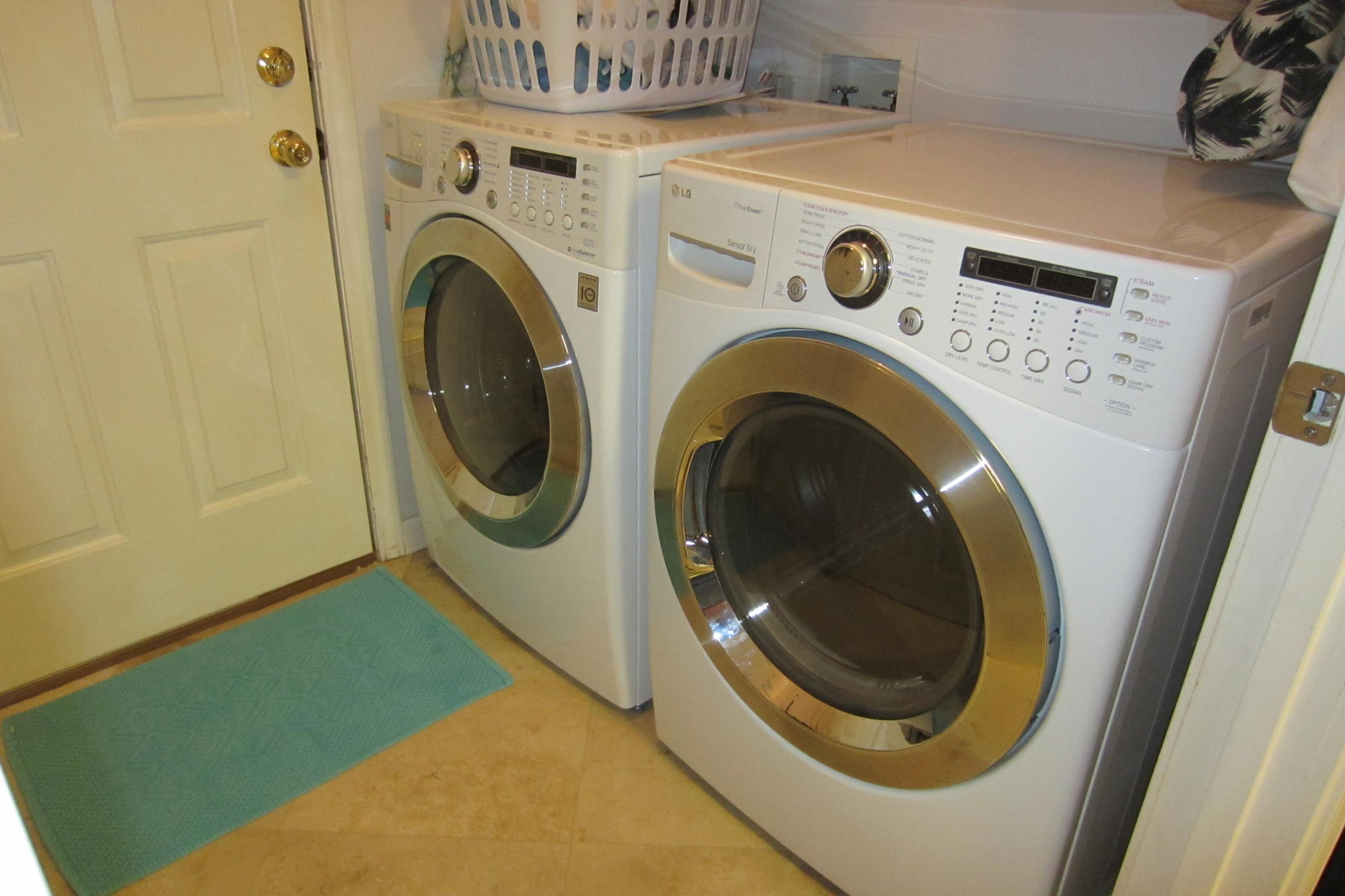 747 Randall Roberts Road Fort Walton Beach, FL 32547 - Photo 20 of 29 Laundry Room