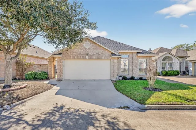 $339,900 | 6209 Garden Court, Corpus Christi, TX 78414