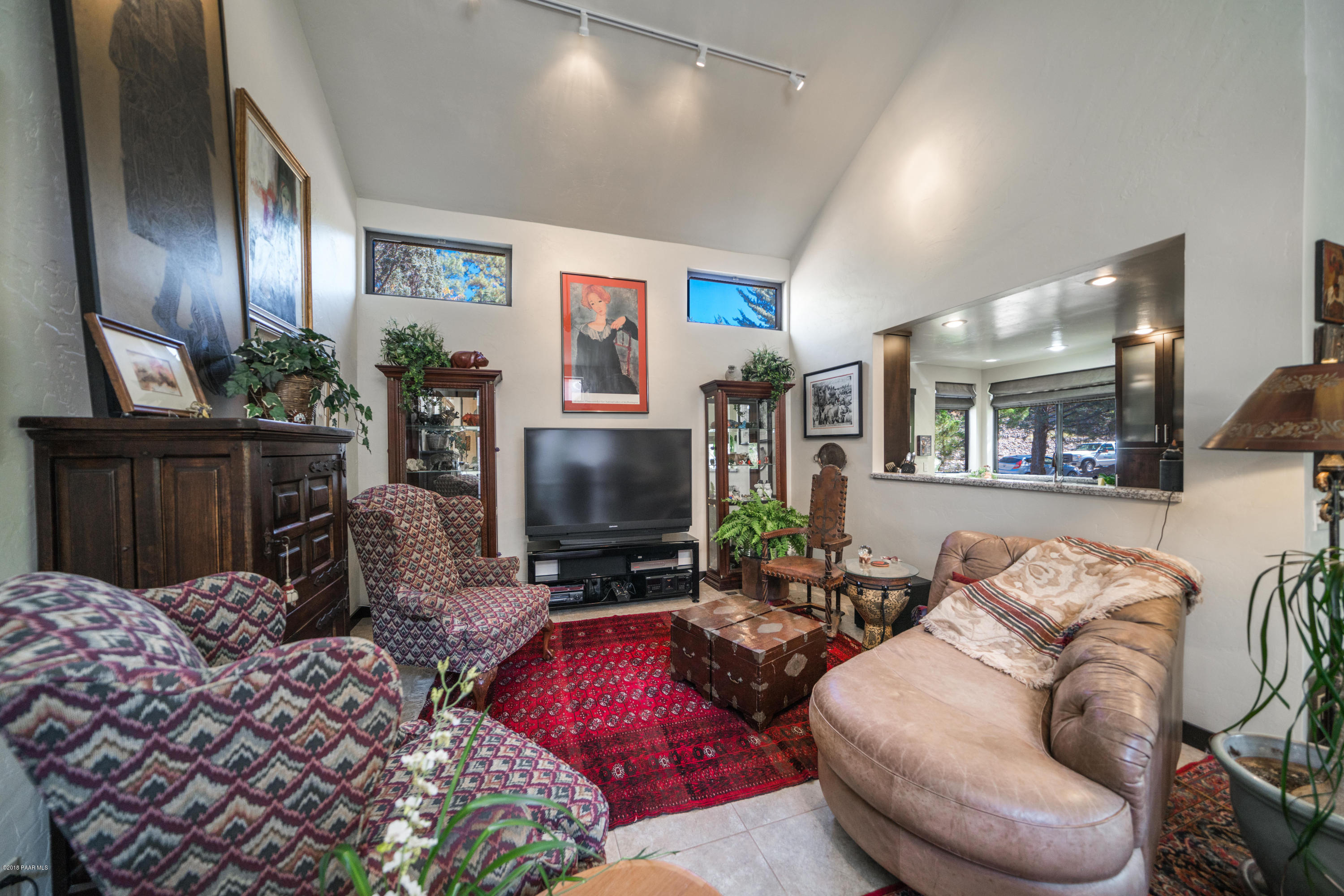 1473 Coyote Road Prescott, AZ 86303 - Photo 10 of 38 Living Room