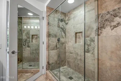 $699,000 | 7121 East Rancho Vista Drive, Unit 1004, Scottsdale, AZ 85251