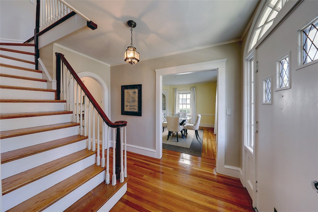 377 Rochambeau Avenue Providence, RI 02906 - Photo 23 of 38 Gallery Image 23