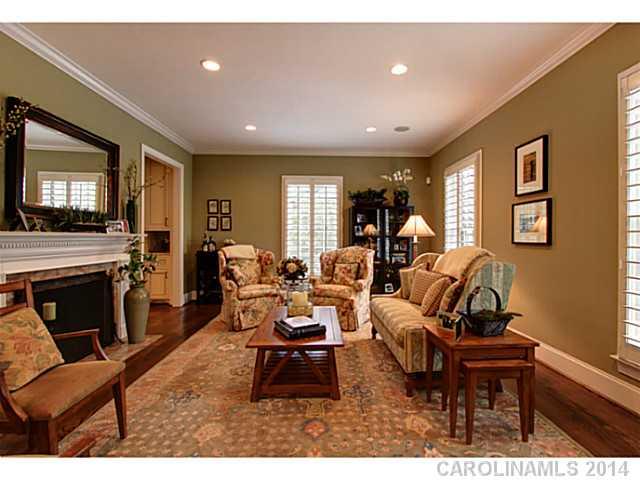 1426 Sterling Road Charlotte, NC 28209 - Photo 3 of 16 Gallery Image 3