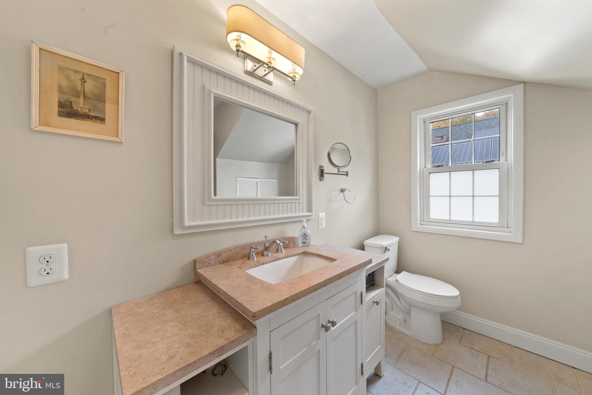 4203 Harcourt Road Baltimore, MD 21214 - Photo 27 of 32 Upper level full bathroom