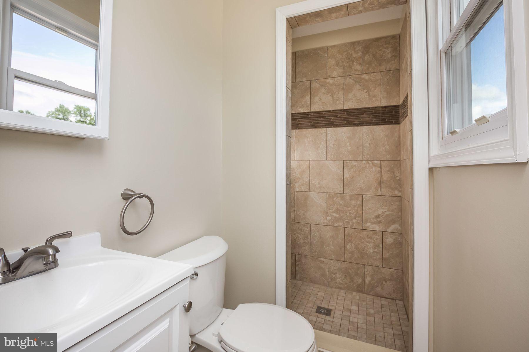 3622 B And O Road Abingdon, MD 21009 - Photo 13 of 26 Bath (Master)