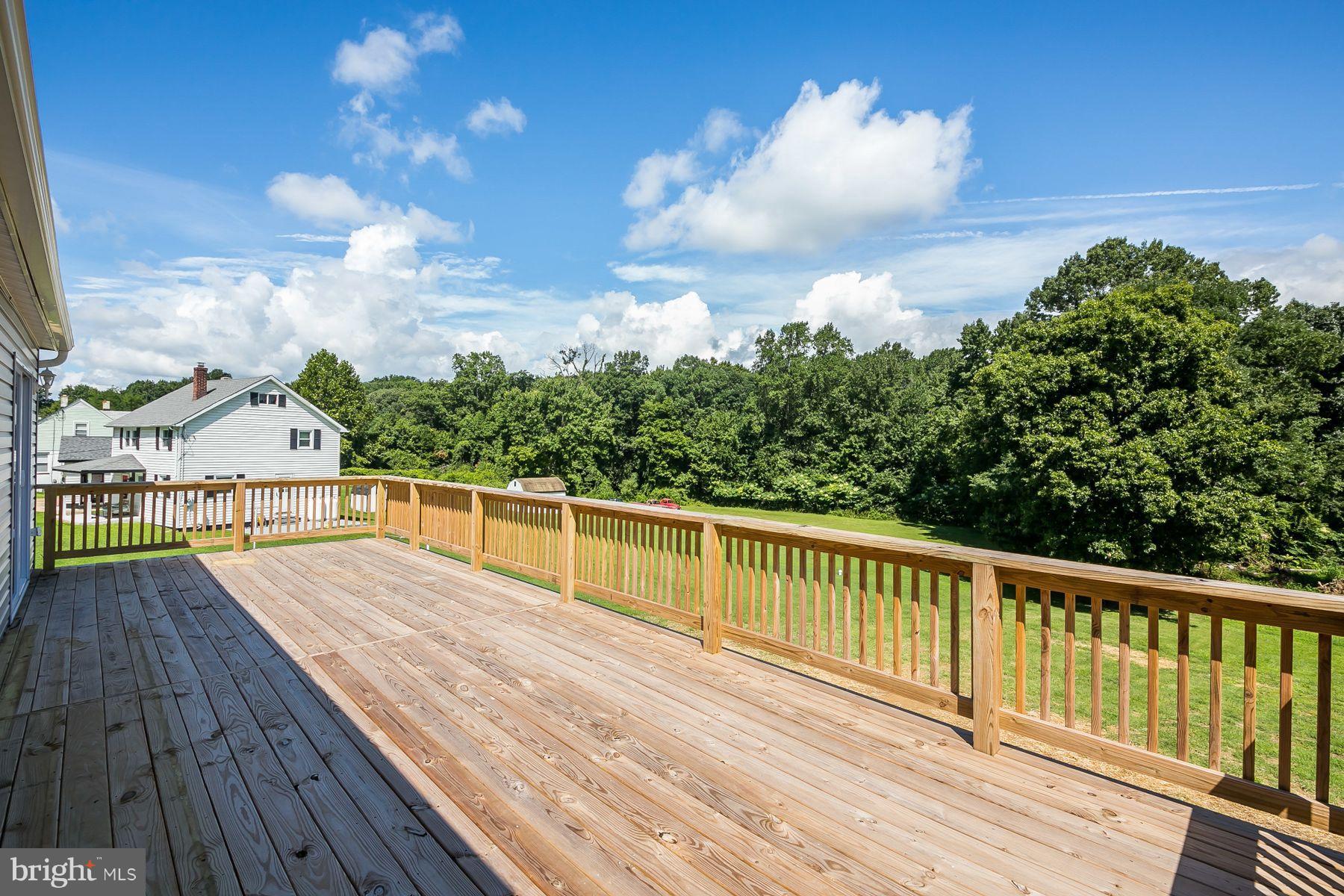 3622 B And O Road Abingdon, MD 21009 - Photo 22 of 26 New Deck
