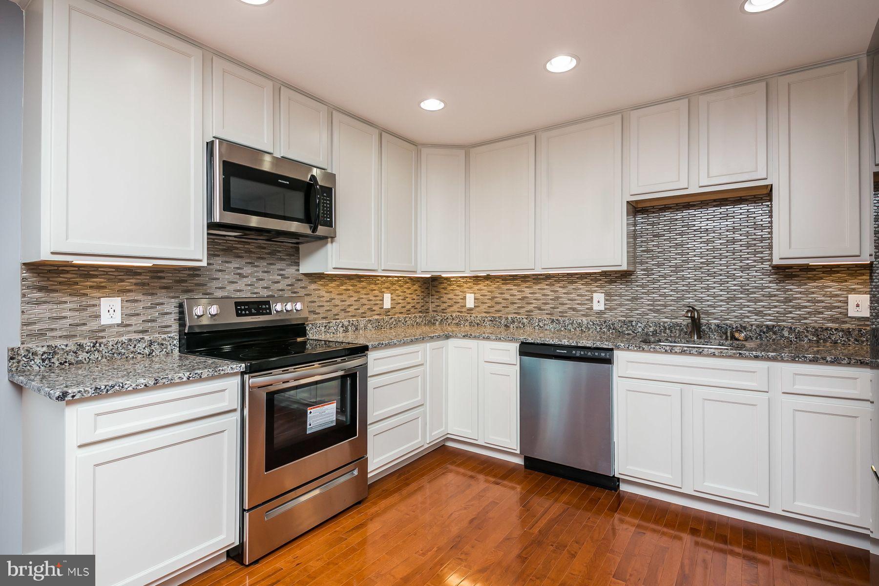 Gourmet Kitchen