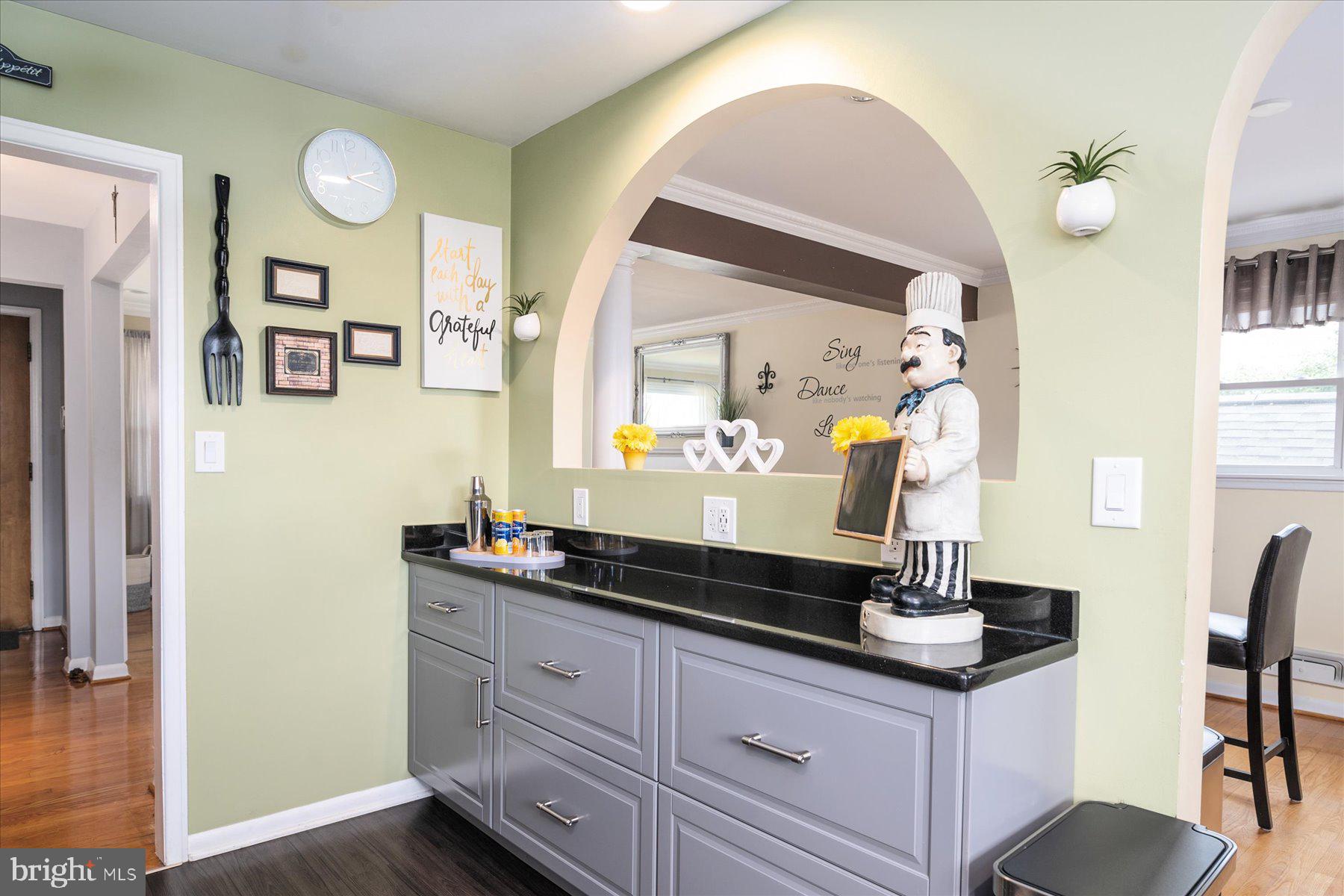 17 East Ridgely Road Lutherville-Timonium, MD 21093 - Photo 13 of 46 Gallery Image 13