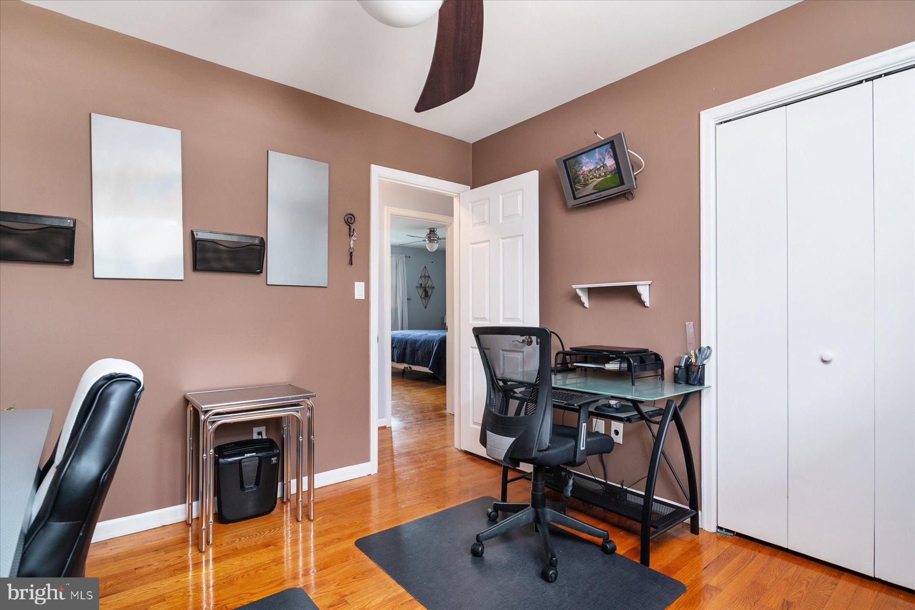 17 East Ridgely Road Lutherville-Timonium, MD 21093 - Photo 16 of 46 Gallery Image 16