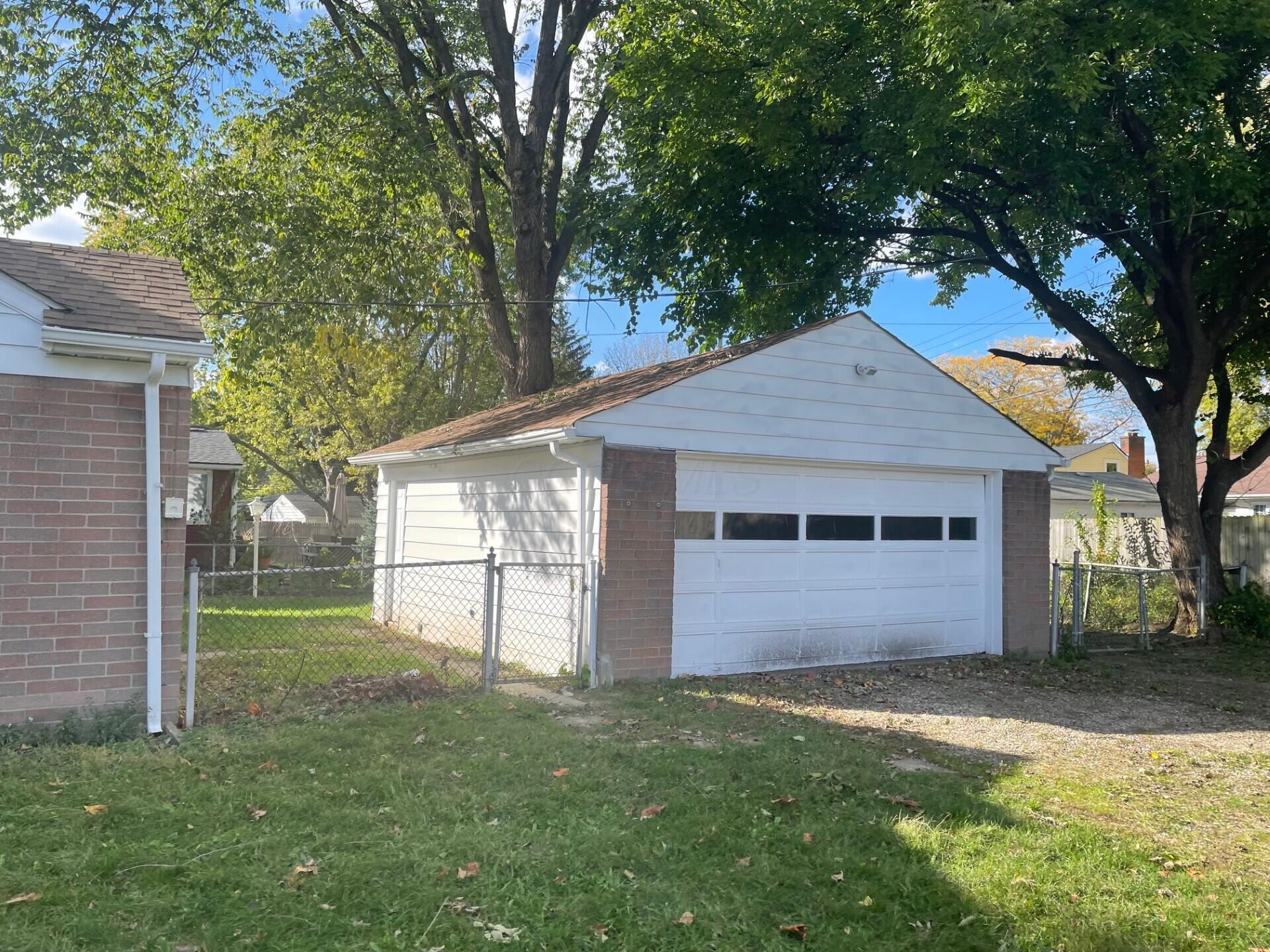 2856 Eastminster Road Columbus, OH 43209 - Photo 14 of 14