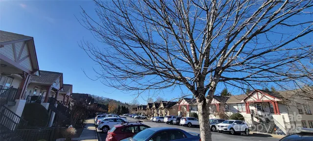 $279,000 | 2306 Deermouse Way, Hendersonville, NC 28792