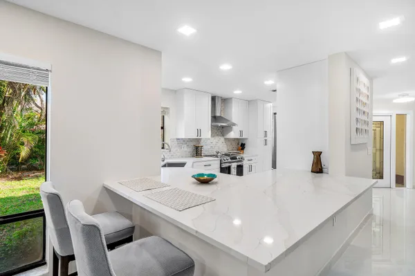 $650,000 | 5294 10th Fairway Drive, Delray Beach, FL 33484