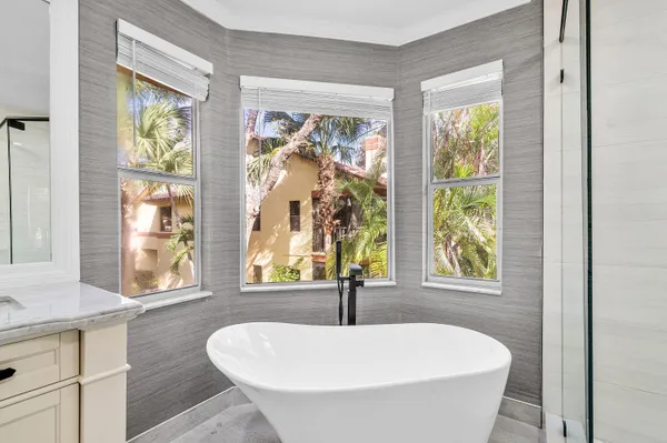 $650,000 | 5294 10th Fairway Drive, Delray Beach, FL 33484