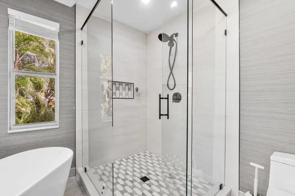 $650,000 | 5294 10th Fairway Drive, Delray Beach, FL 33484