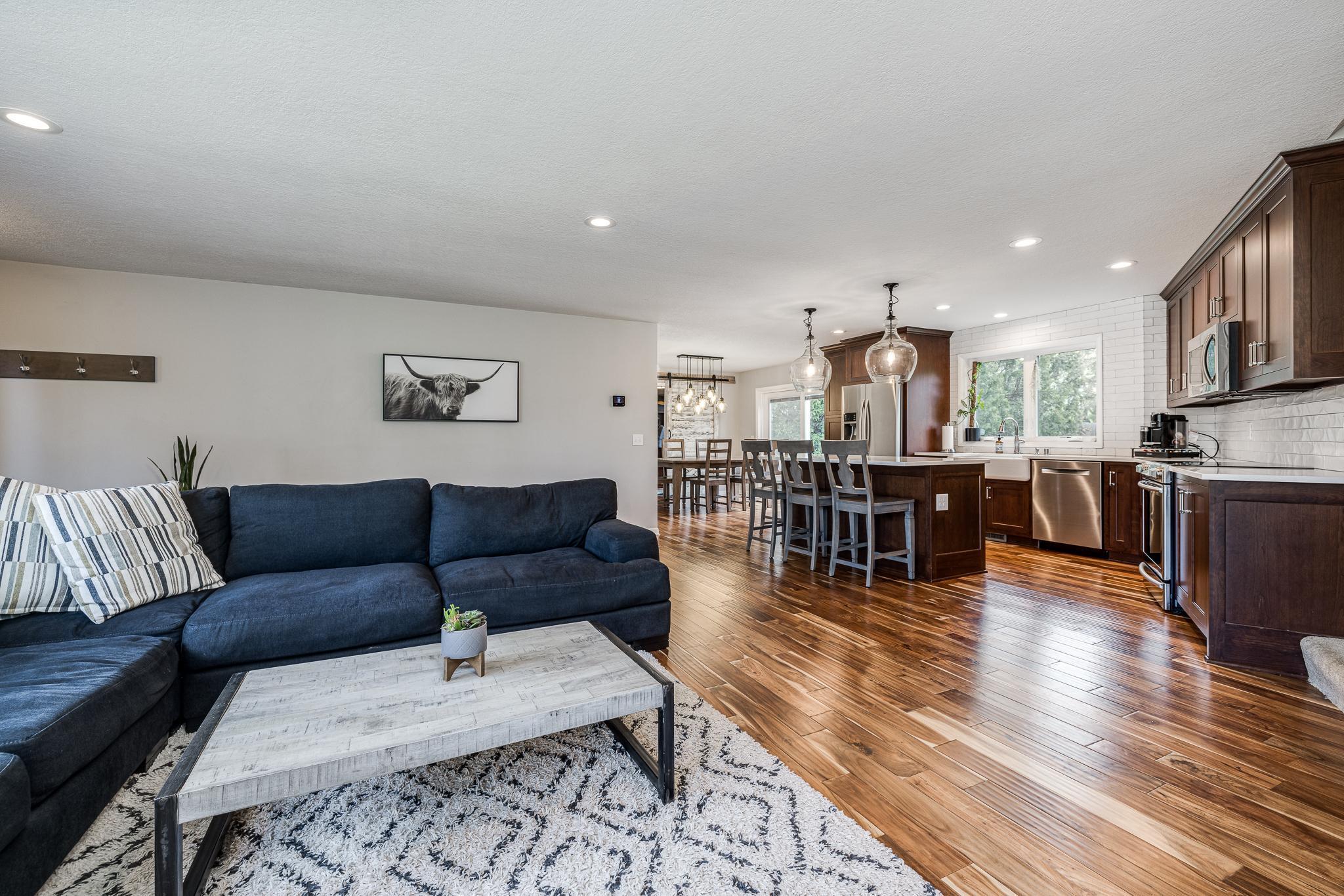 141 Hunters Glen Road Wayzata, MN 55391 - Photo 17 of 31