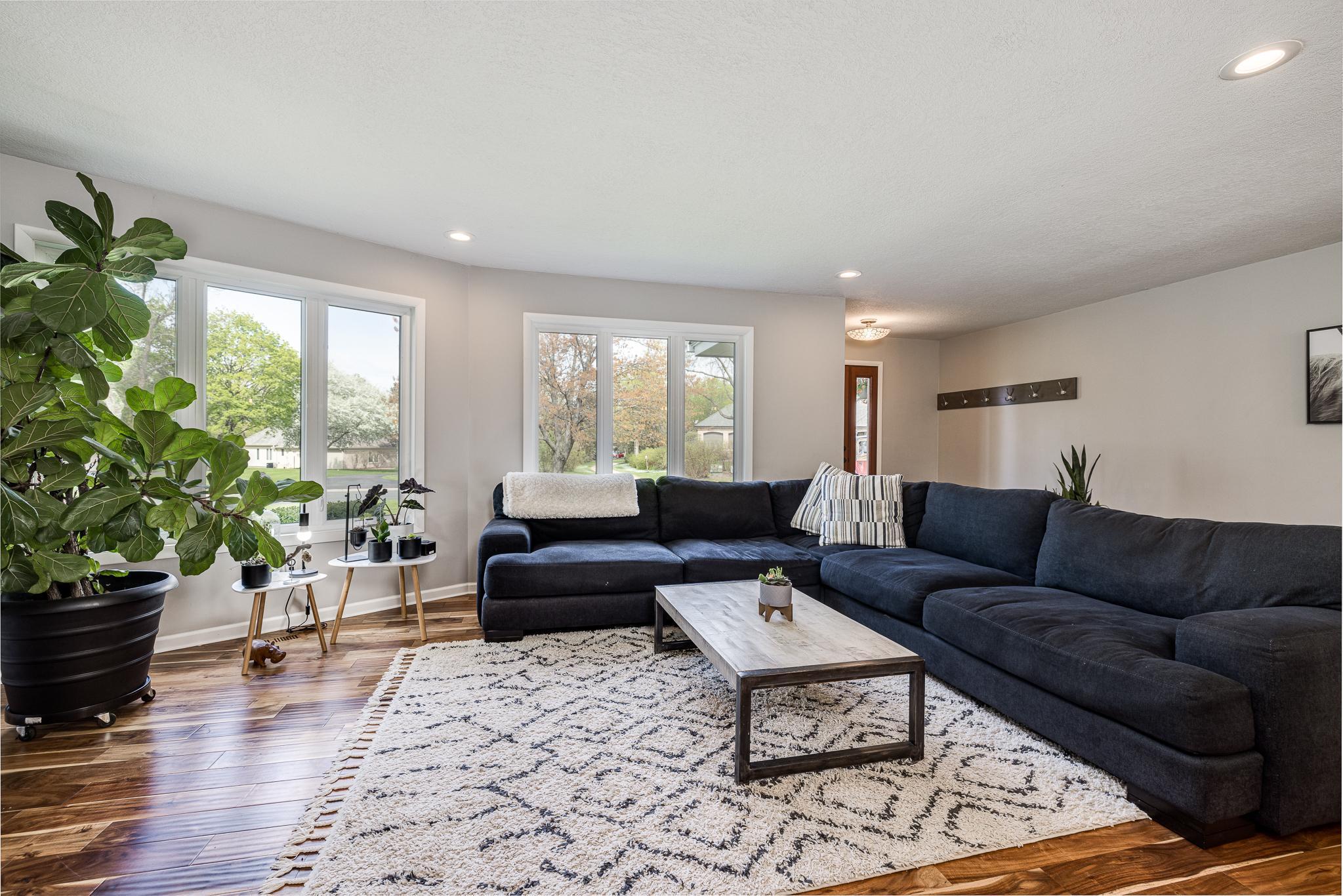 141 Hunters Glen Road Wayzata, MN 55391 - Photo 24 of 31