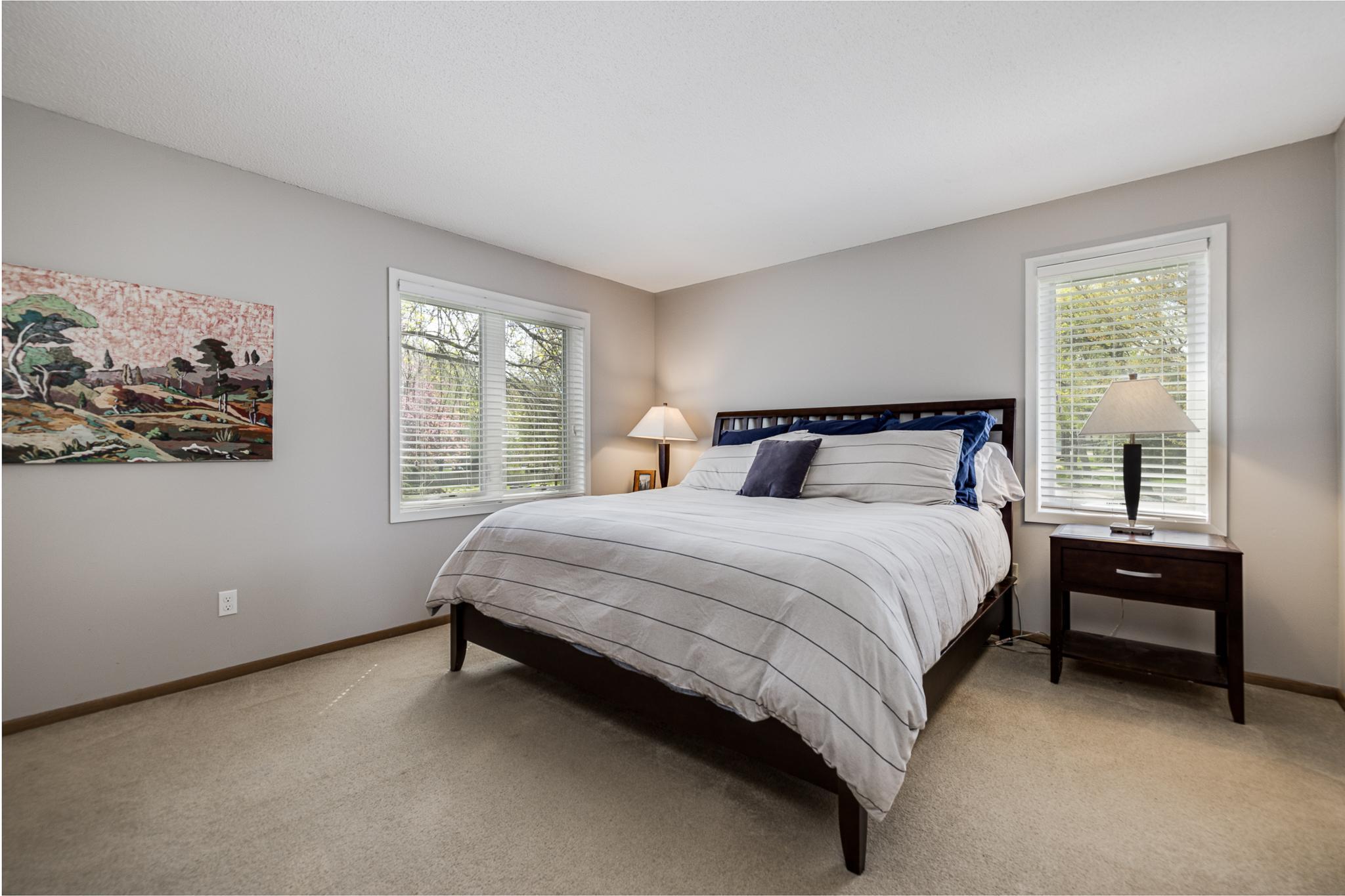 141 Hunters Glen Road Wayzata, MN 55391 - Photo 27 of 31