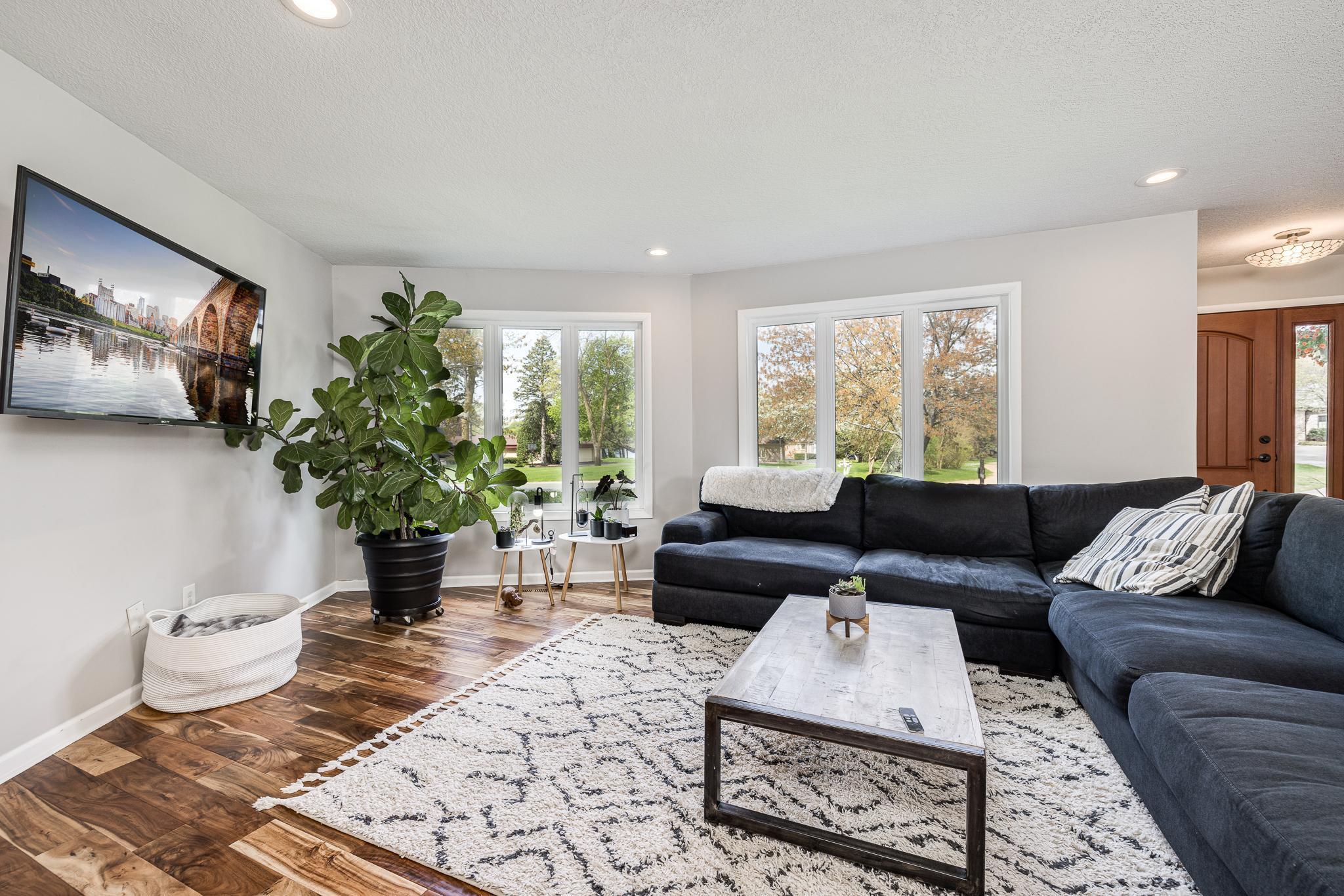 141 Hunters Glen Road Wayzata, MN 55391 - Photo 28 of 31