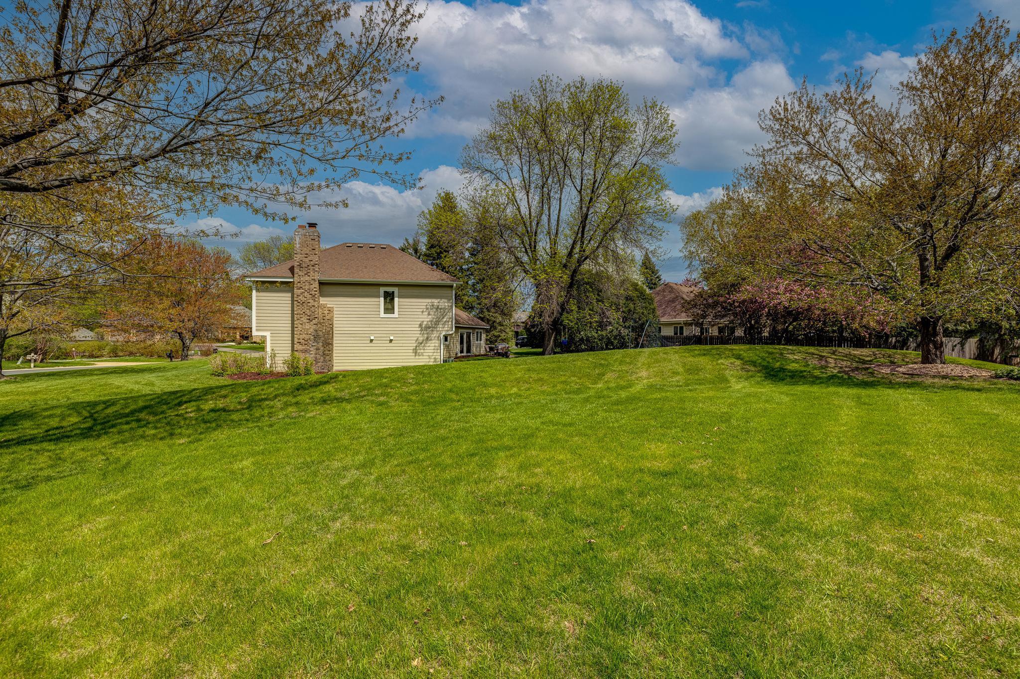 141 Hunters Glen Road Wayzata, MN 55391 - Photo 31 of 31