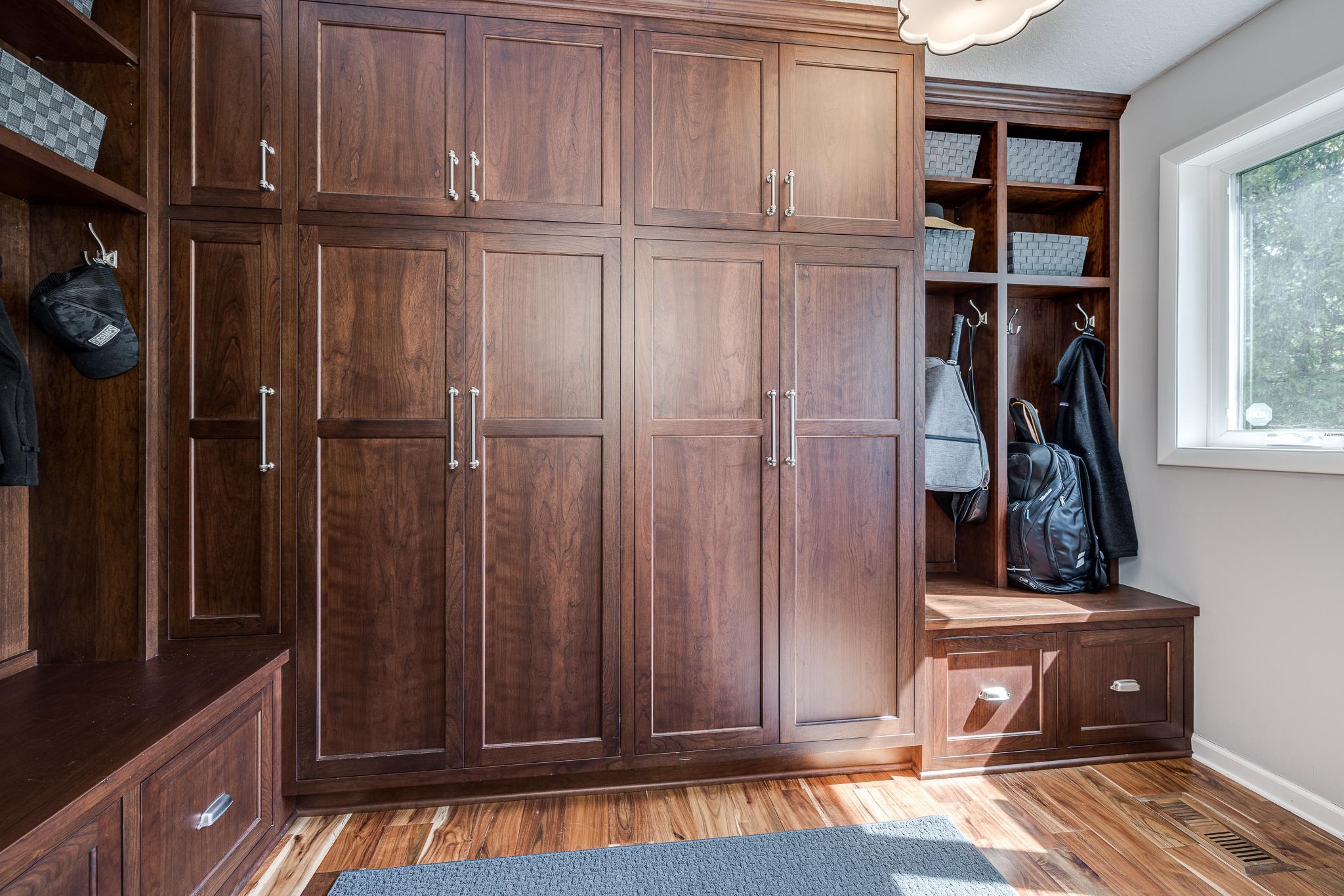 141 Hunters Glen Road Wayzata, MN 55391 - Photo 4 of 31