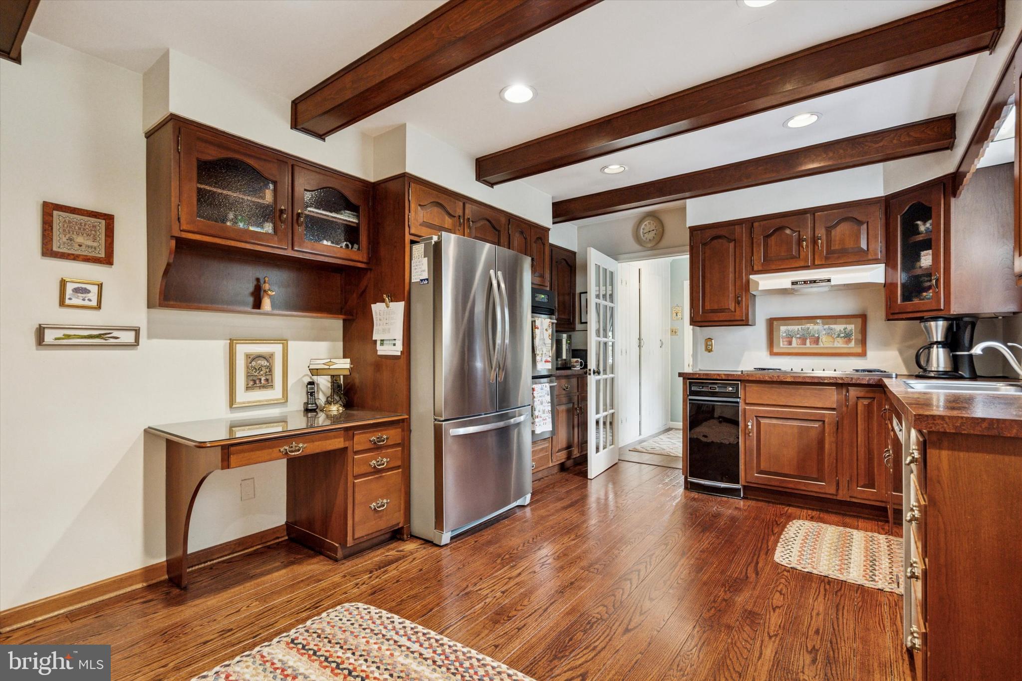 1790 Cathedral Road Huntingdon Valley, PA 19006 - Photo 11 of 45 Kitchen