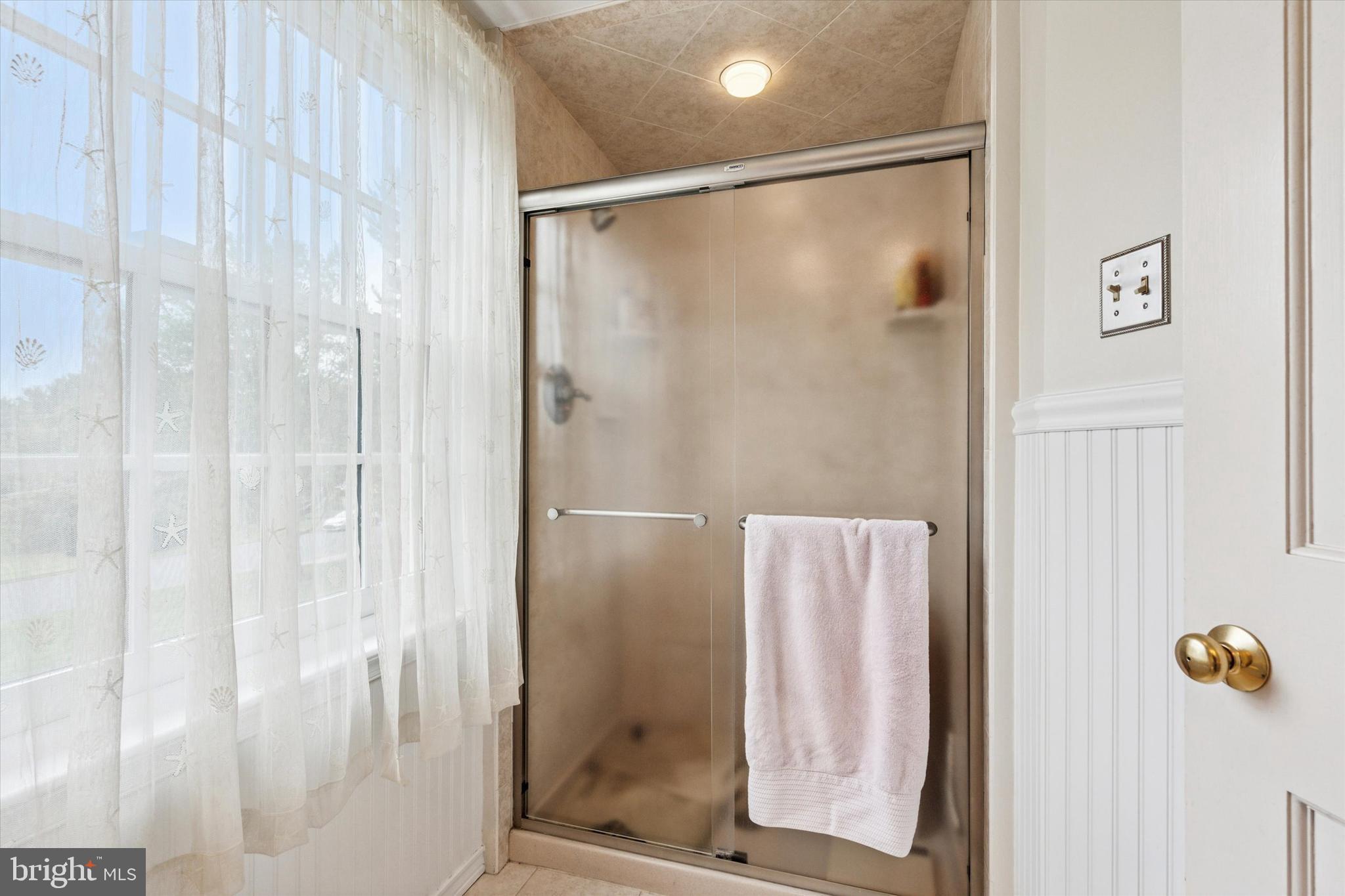 1790 Cathedral Road Huntingdon Valley, PA 19006 - Photo 26 of 45 stall shower in primary