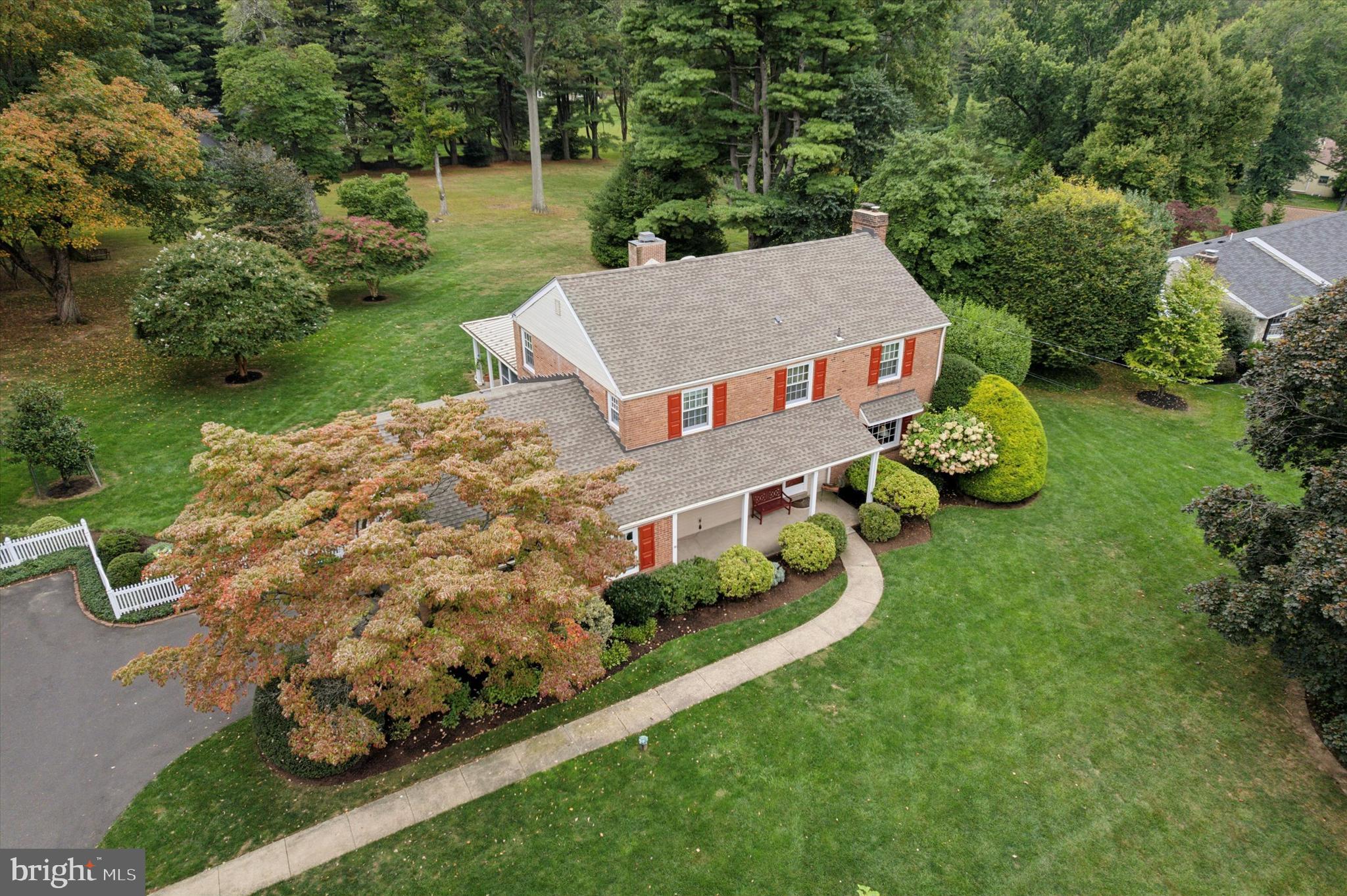 1790 Cathedral Road Huntingdon Valley, PA 19006 - Photo 3 of 45 Gallery Image 3
