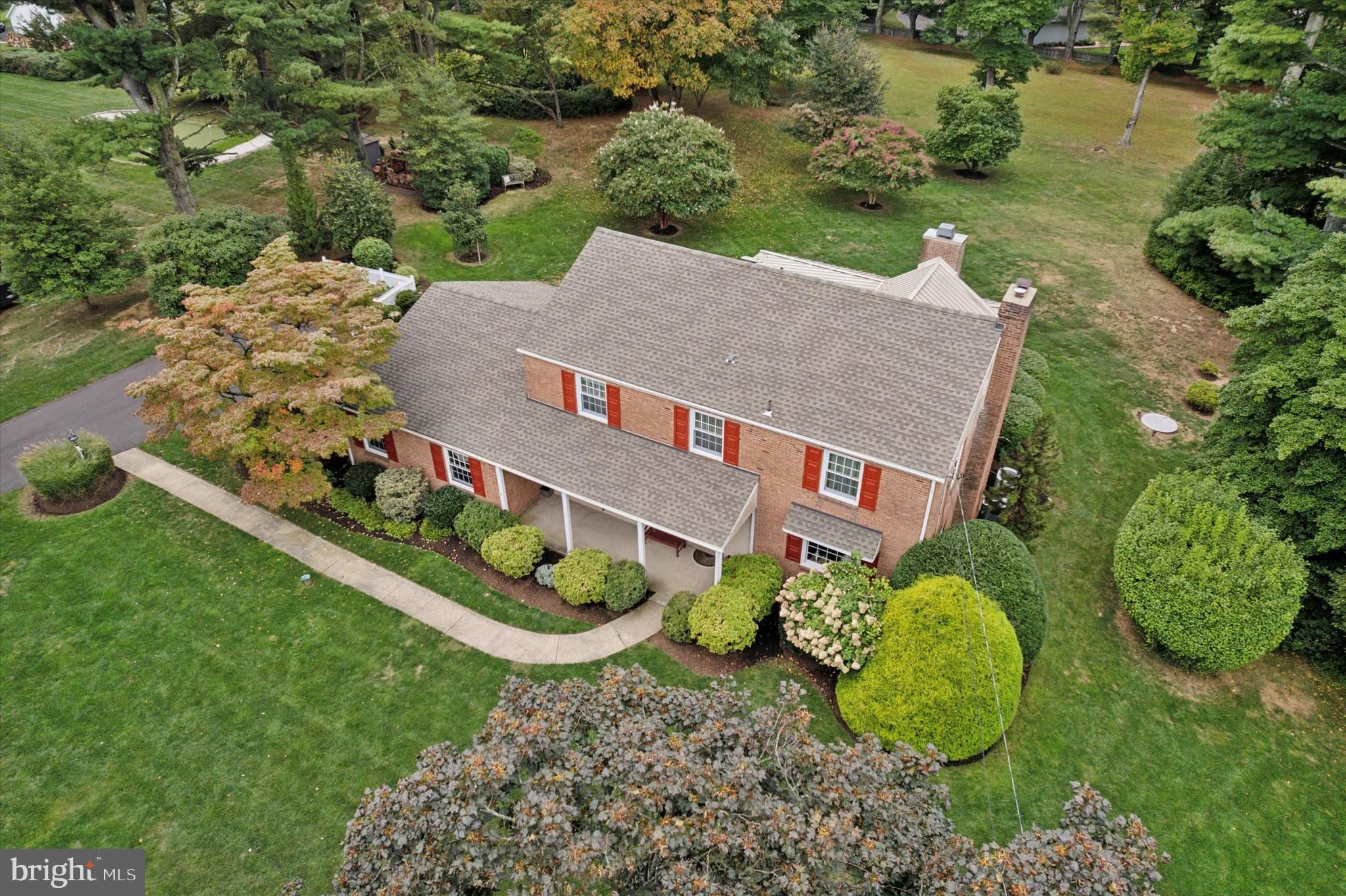 1790 Cathedral Road Huntingdon Valley, PA 19006 - Photo 37 of 45 front exterior