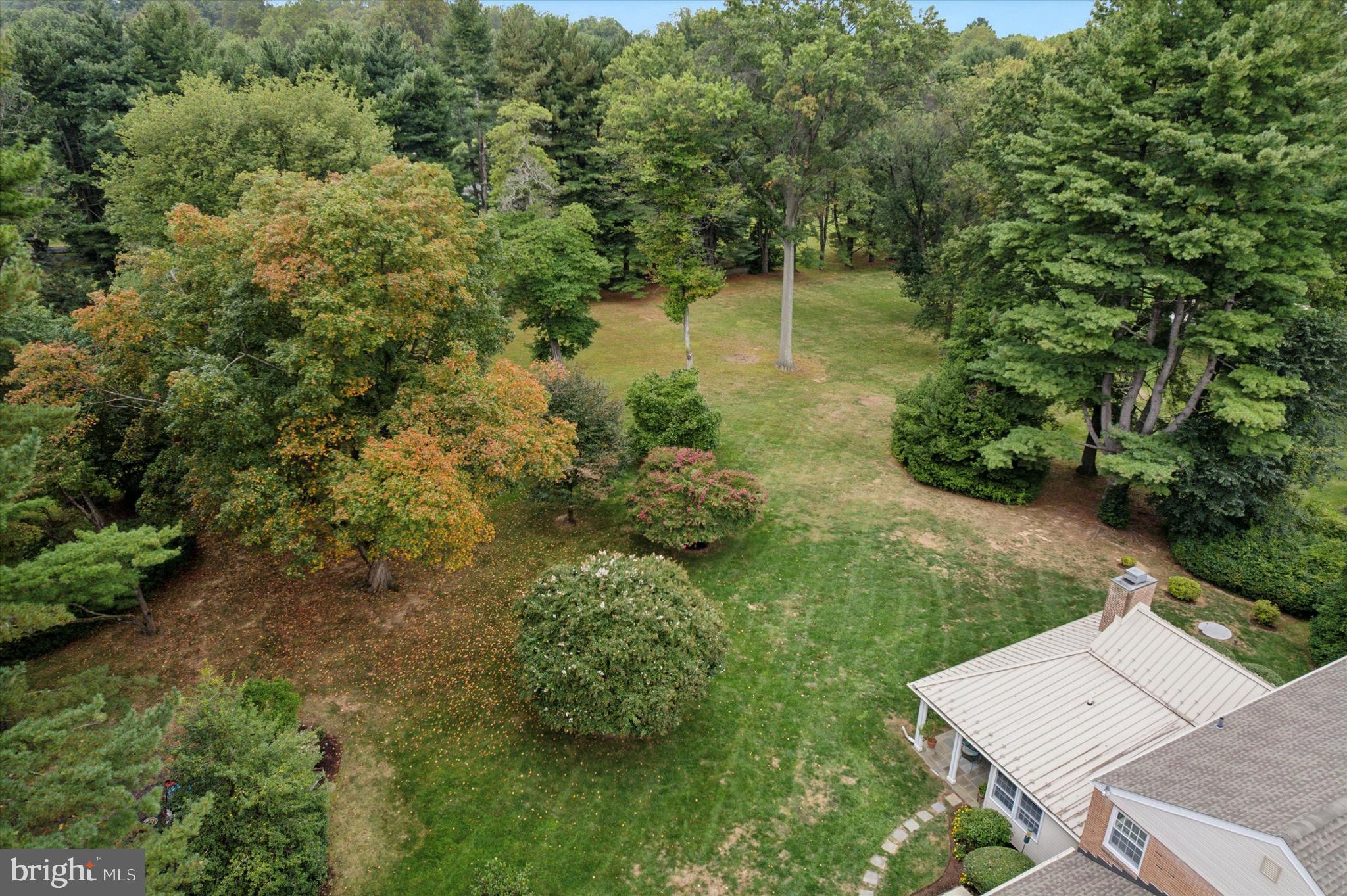 1790 Cathedral Road Huntingdon Valley, PA 19006 - Photo 41 of 45 aerial view