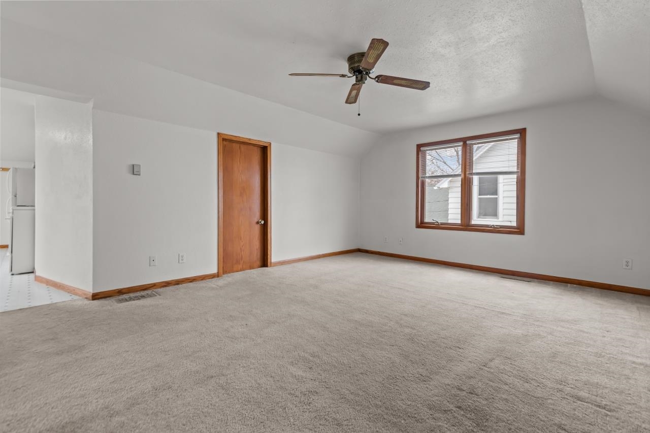 28 East 11th Street Fond du Lac, WI 54935 - Photo 21 of 52