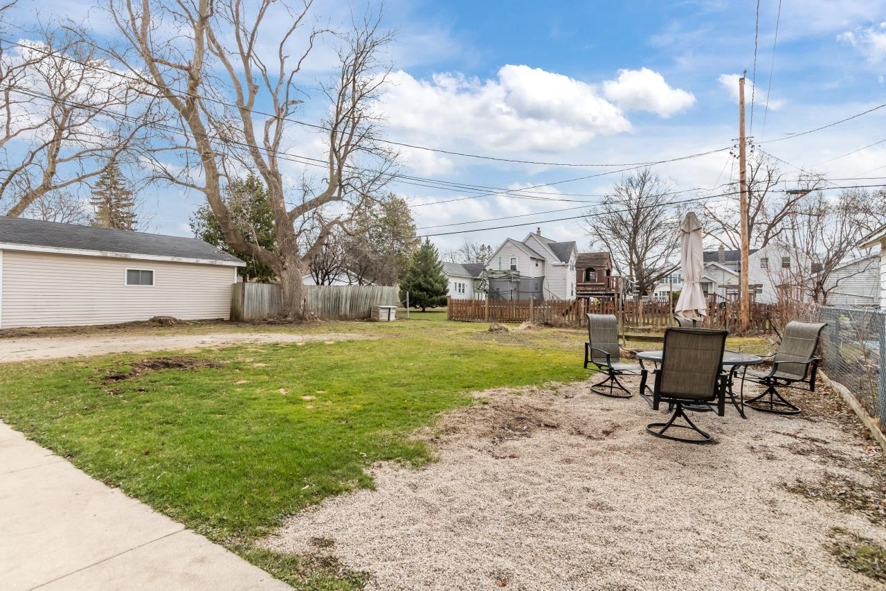 28 East 11th Street Fond du Lac, WI 54935 - Photo 50 of 52
