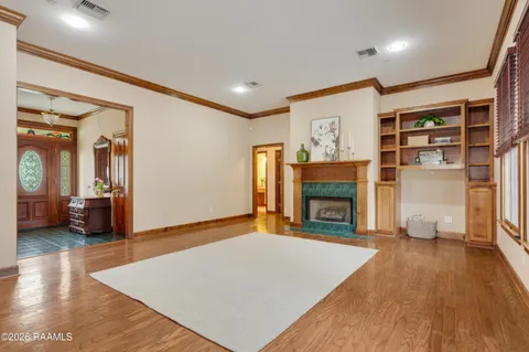 $325,000 | 200 Edinburgh Drive, Lafayette, LA 70508