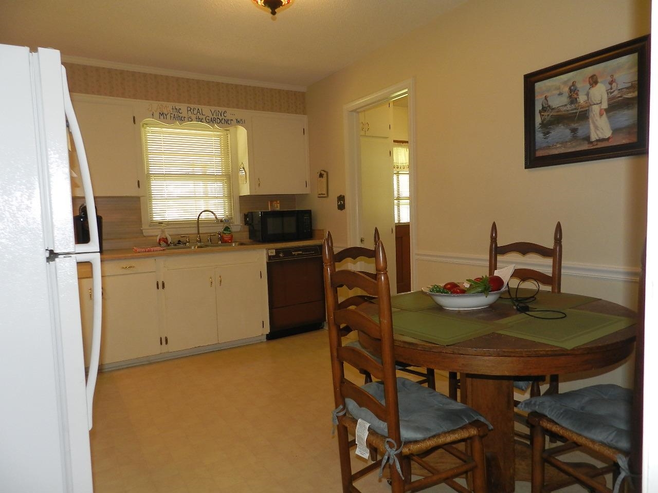 1515 West Rutledge Avenue Gaffney, SC 29341 - Photo 8 of 26 Gallery Image 8