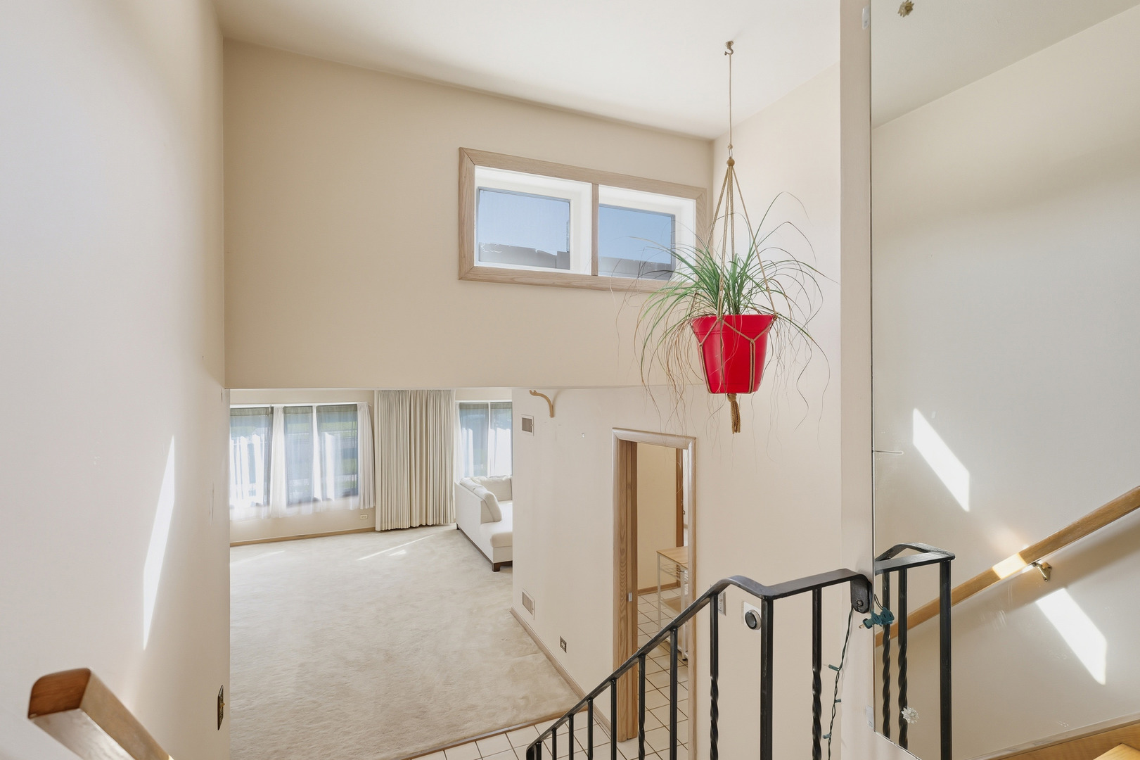 9020 South Constance Avenue Chicago, IL 60617 - Photo 7 of 26 a view of a interior of house