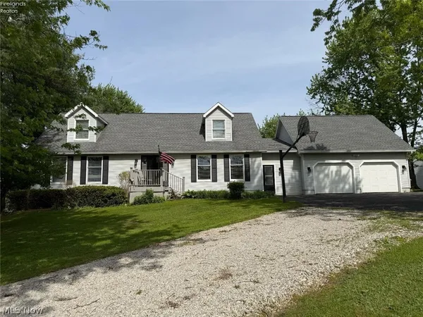 $379,900 | 3620 Middle Bellville Road, Mansfield, OH 44904
