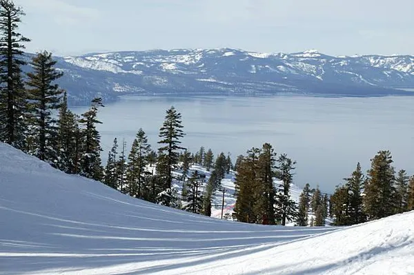 $995,000 | 1029 Reno Avenue, South Lake Tahoe, CA 96150