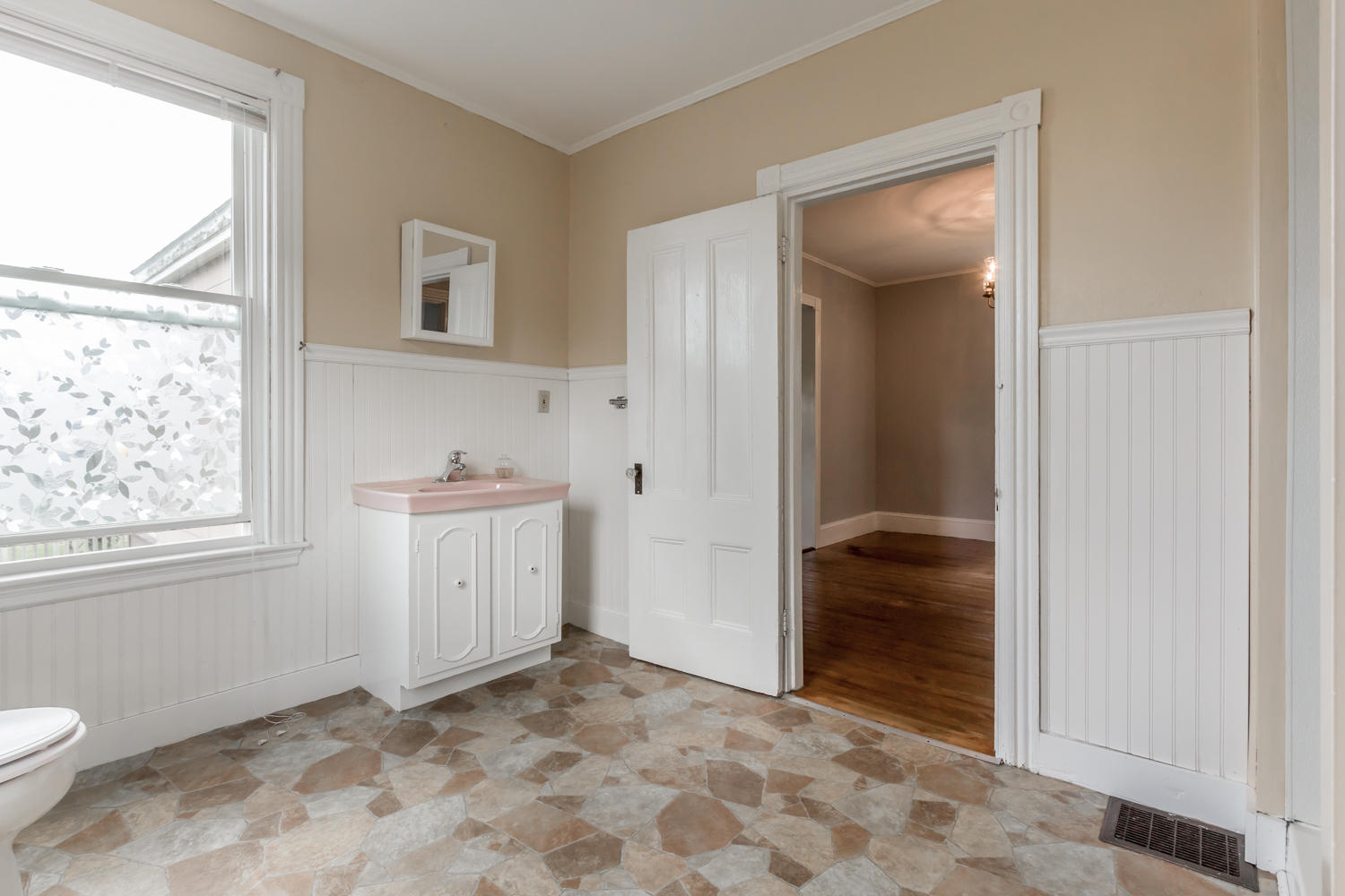 150 Fort Road South Portland, ME 04106 - Photo 21 of 42 20190809rf-71021