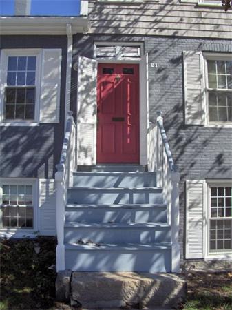 21 Middle Street Fairhaven, MA 02719 - Photo 2 of 10 Gallery Image 2