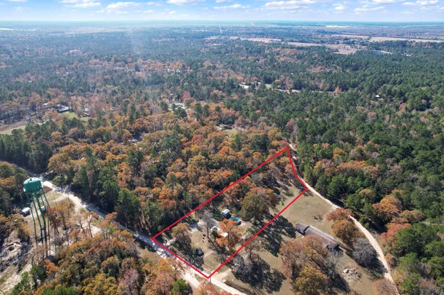 a view of a outdoor space