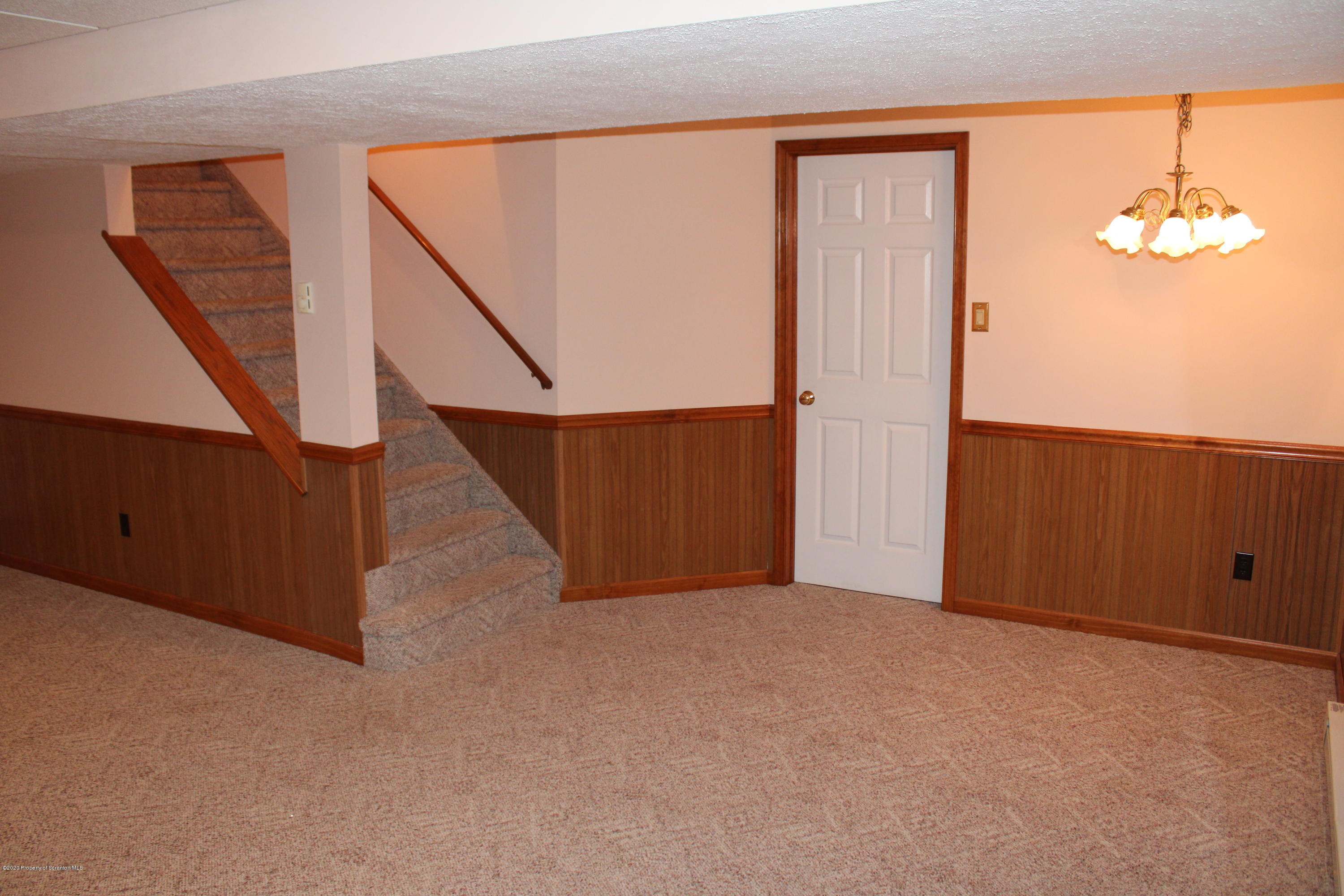123 Kestrel Road Mountain Top, PA 18707 - Photo 24 of 35 Gallery Image 24