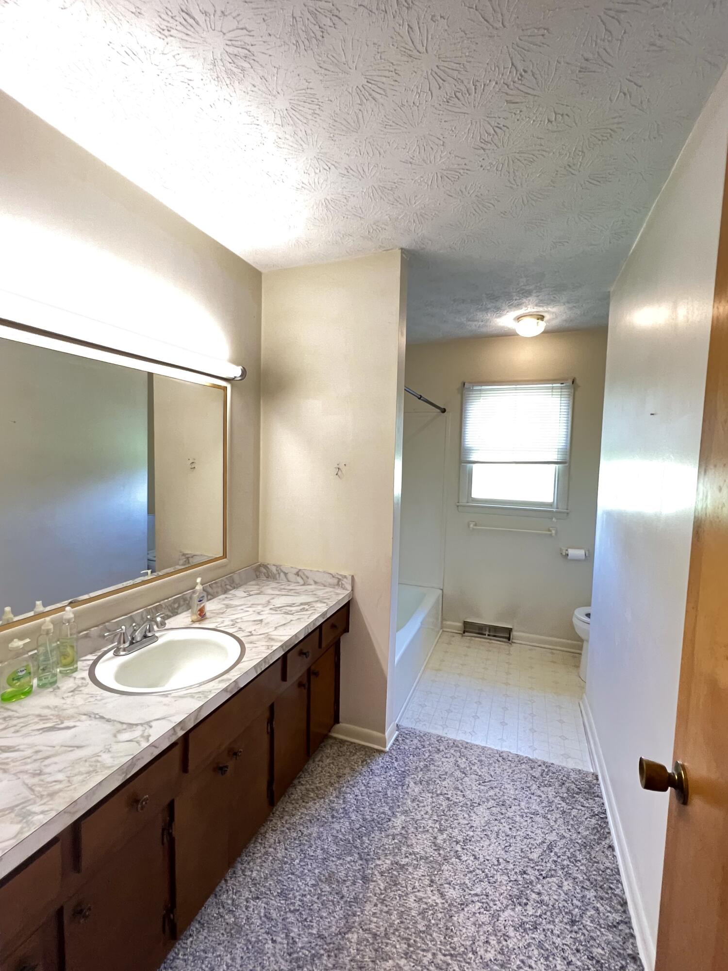 512 South Buell Street Perryville, KY 40468 - Photo 20 of 32 IMG_3385 5