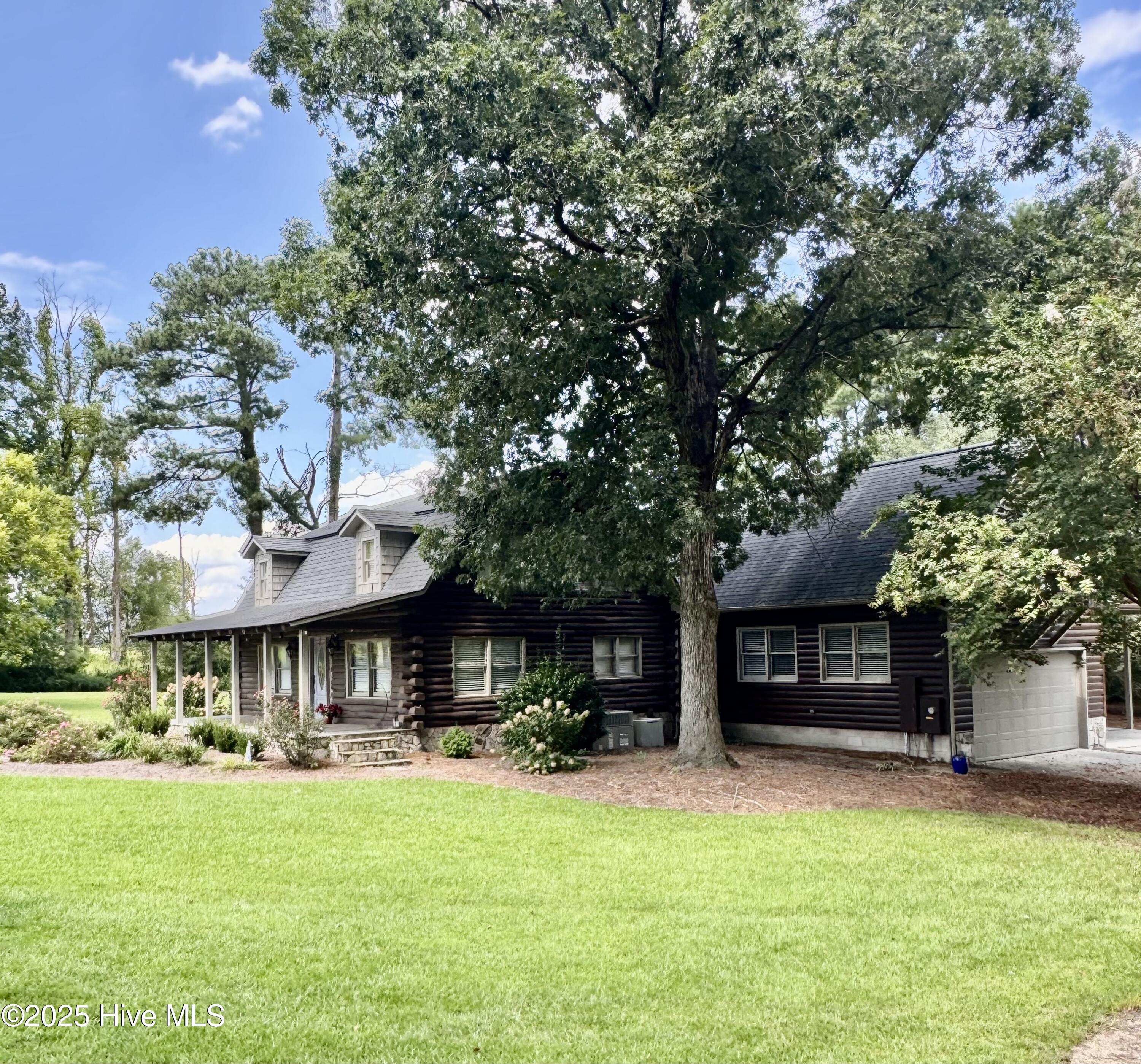 4040 Highway 903 Albertson, NC 28508 - Photo 7 of 41 Front side